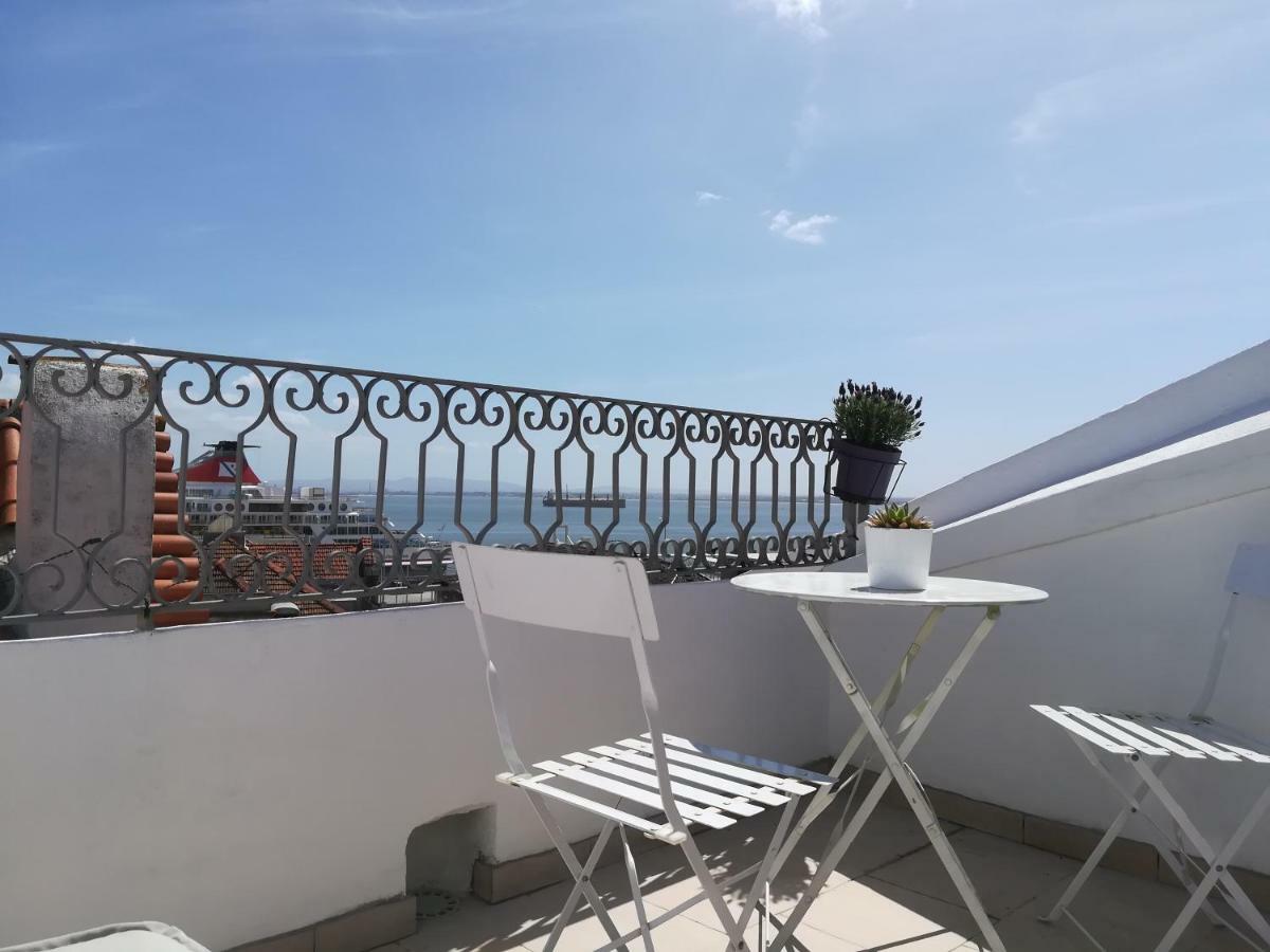 Little River View Triplex In Alfama Lisboa Екстериор снимка